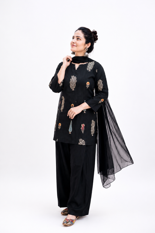 A2 Cloth Women Black Printed Pure Cotton Kurta Salwar Set with Silk Chiffon Dupatta | Round Neck Ethnic Wear