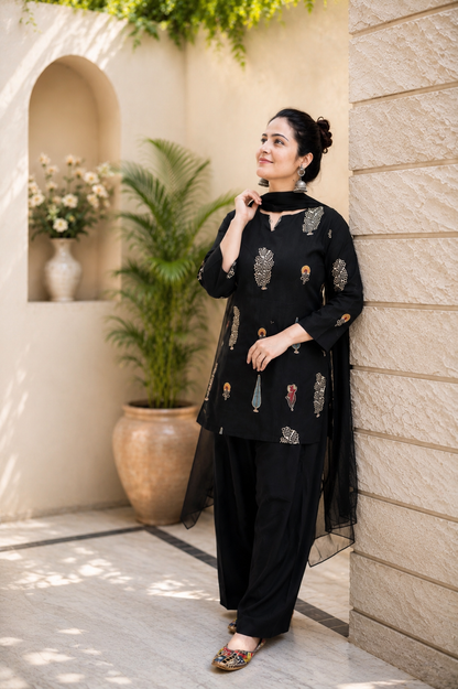 A2 Cloth Women Black Printed Pure Cotton Kurta Salwar Set with Silk Chiffon Dupatta | Round Neck Ethnic Wear